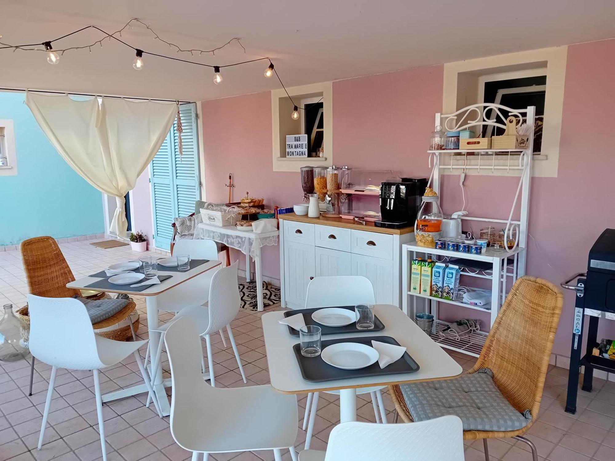 B&B Tra Colline Marchigiane - Sauna E Piscina San Giorgio di Pesaro Exterior foto