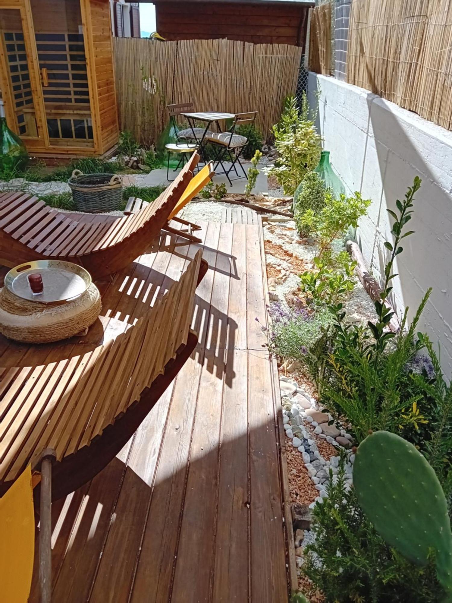 B&B Tra Colline Marchigiane - Sauna E Piscina San Giorgio di Pesaro Exterior foto